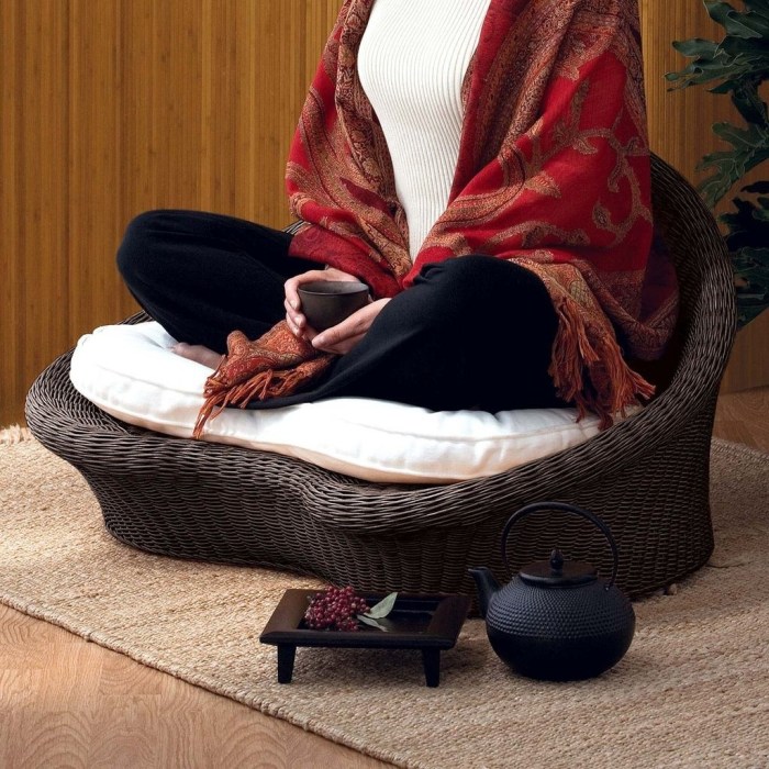 Rolling meditation bench with cushion furniture